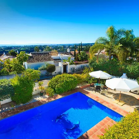 Villa Granadillas By Interhome