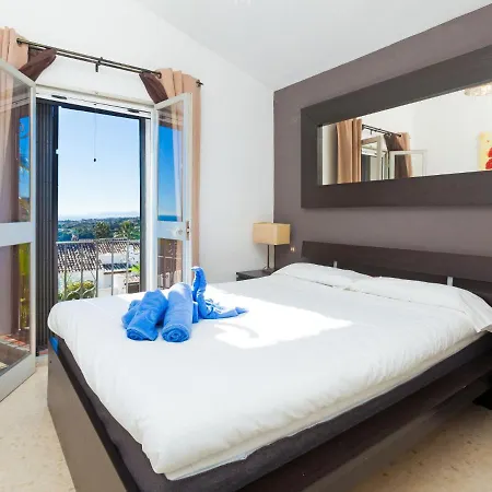 Villa Granadillas By Interhome