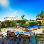 Villa Granadillas By Interhome