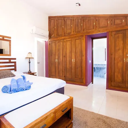 Granadillas By Interhome *