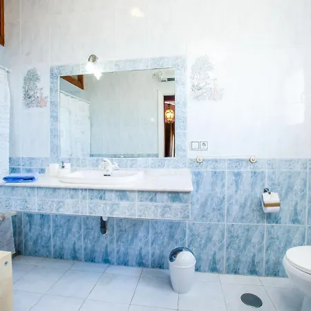Granadillas By Interhome וילה אסטפונה